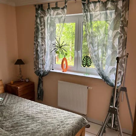 Ferienwohnung Schwanheim Lejlighed *