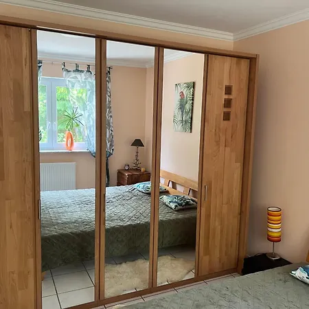 Apartment Ferienwohnung Schwanheim *